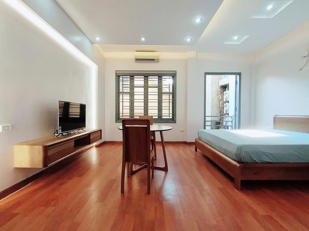 Phòng trọ PTC House 4 Nghi Tàm - Tây Hồ  - Phòng (*)