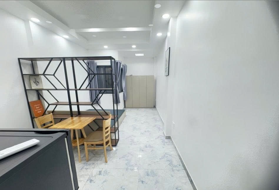 Phòng trọ Studio 35m2 tại PTC House 2 Lạc Long Quân - Tân Bình - Phòng bếp