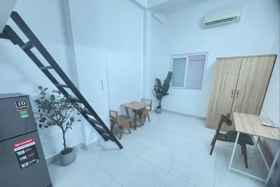 Phòng trọ Duplex 25m2 tại PTC House 2 Đường số 85 - Quận 7 - Phòng khách