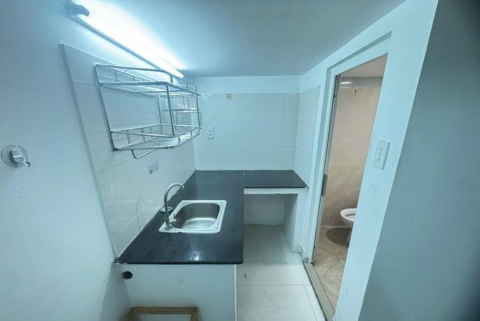 Phòng trọ Duplex 25m2 tại PTC House 2 Đường số 85 - Quận 7 - Phòng bếp