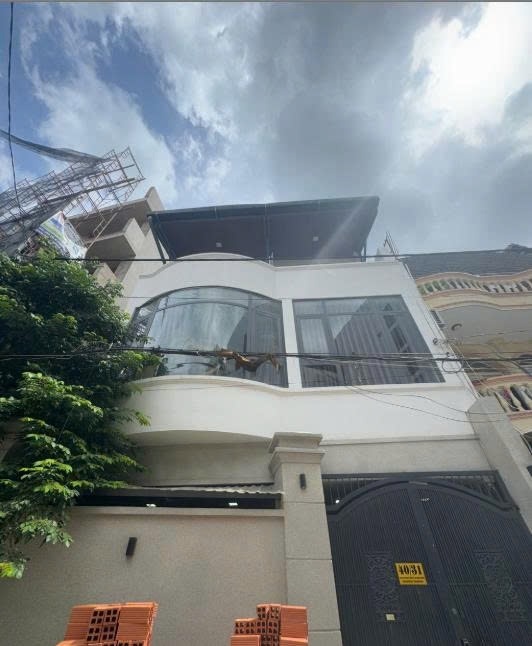 Phòng trọ PTC House 2 Lam Sơn - Tân Bình