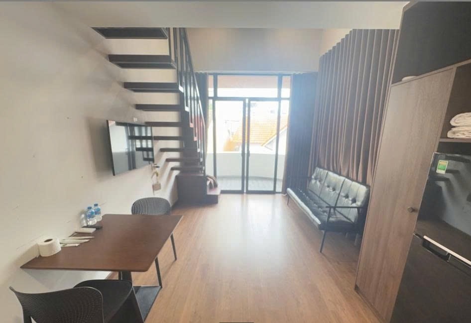 Phòng trọ Duplex 40m2 tại PTC House 2 Lam Sơn - Tân Bình - Phòng khách