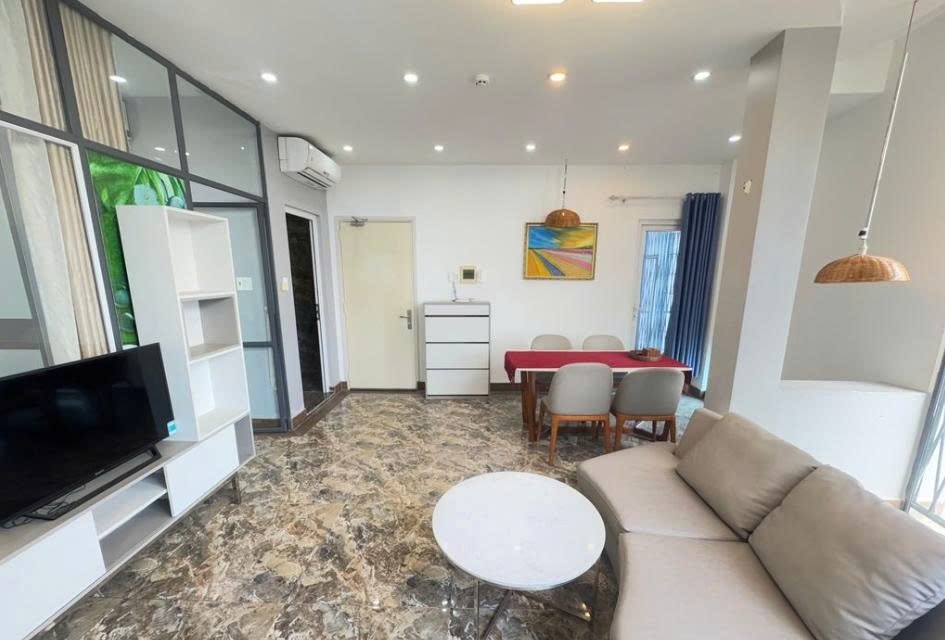 Phòng trọ 1 Phòng ngủ 50m2 tại PTC House 1 Phùng Văn Cung - Phú Nhuận - Phòng khách