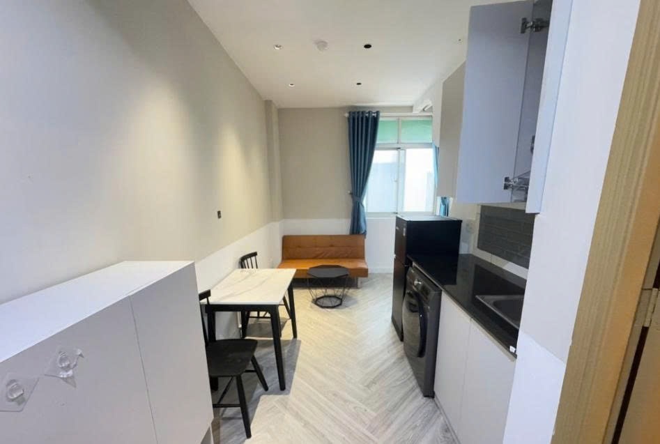 Phòng trọ 1 Phòng ngủ 40m2 tại PTC House 5 Nguyễn Cửu Vân - Bình Thạnh - Phòng khách