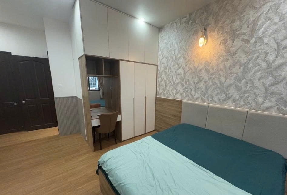 Phòng trọ Studio 40m2 tại PTC House 1 Thái Văn Lung - Quận 1 - Góc làm việc