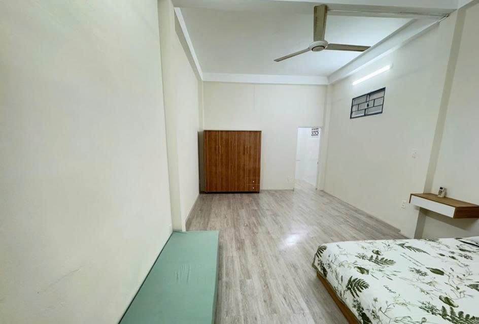Phòng trọ 1 Phòng ngủ 40m2 tại PTC House Cách Mạng Tháng 8 - Tân Bình - Phòng ngủ