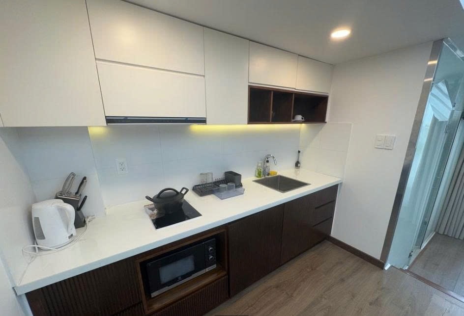 Phòng trọ Studio 35m2 tại PTC House Nguyễn Thái Học - Quận 1 - Phòng bếp
