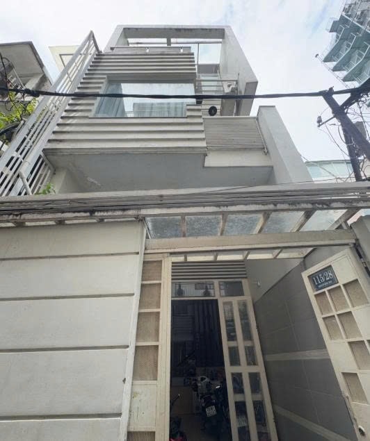 Phòng trọ PTC House Nguyễn Du - Quận 1