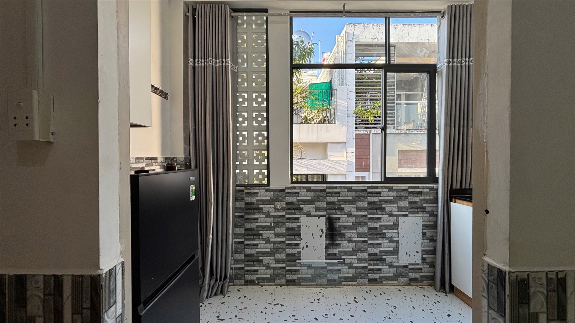 Phòng trọ 1 Phòng ngủ 25m2 tại Jinjoo Home Nguyễn Thanh Tuyền - Tân Bình - Phòng bếp