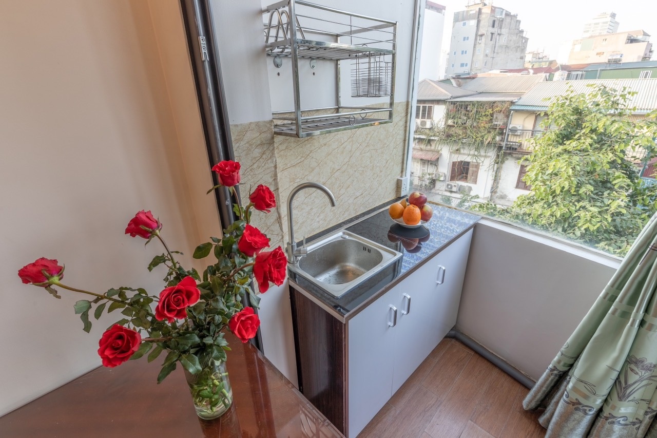 Phòng trọ Studio 50m2 tại THT Land Nguyễn Thượng Hiền - Hai Bà Trưng - Phòng bếp