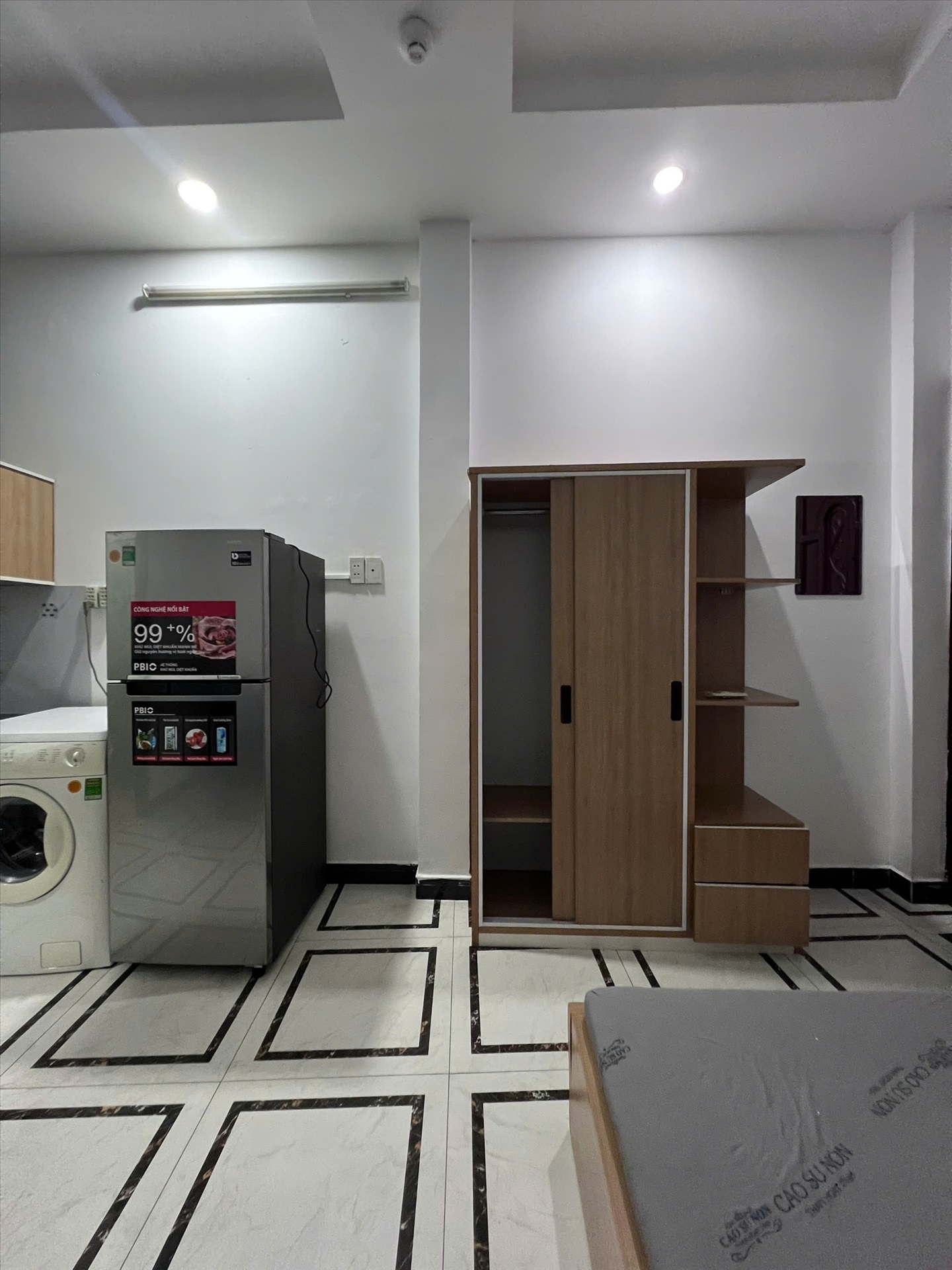 Phòng trọ Studio 30m2 tại TT House Lê Văn Sỹ - Quận 3 - Phòng ngủ