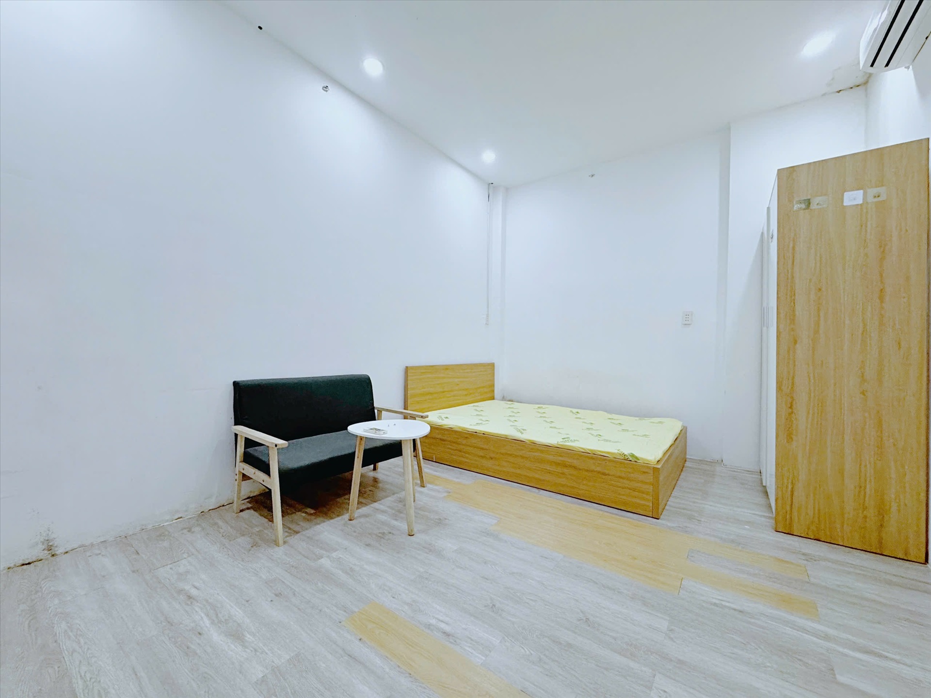 Phòng trọ Studio 25m2 tại Uncle House Lý Thường Kiệt - Gò Vấp - Phòng ngủ