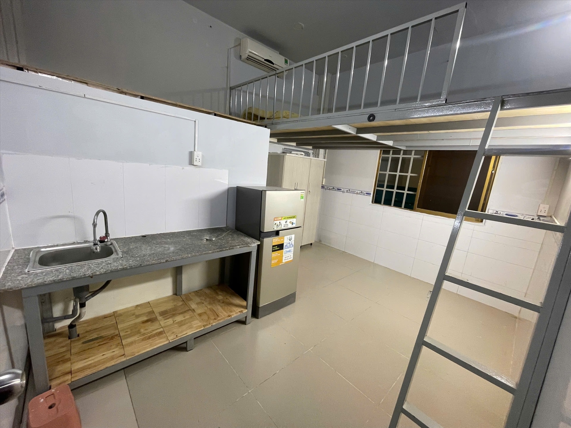 Phòng trọ Duplex 20m2 tại AP House Tân Kỳ Tân Quý - Tân Phú - Phòng khách