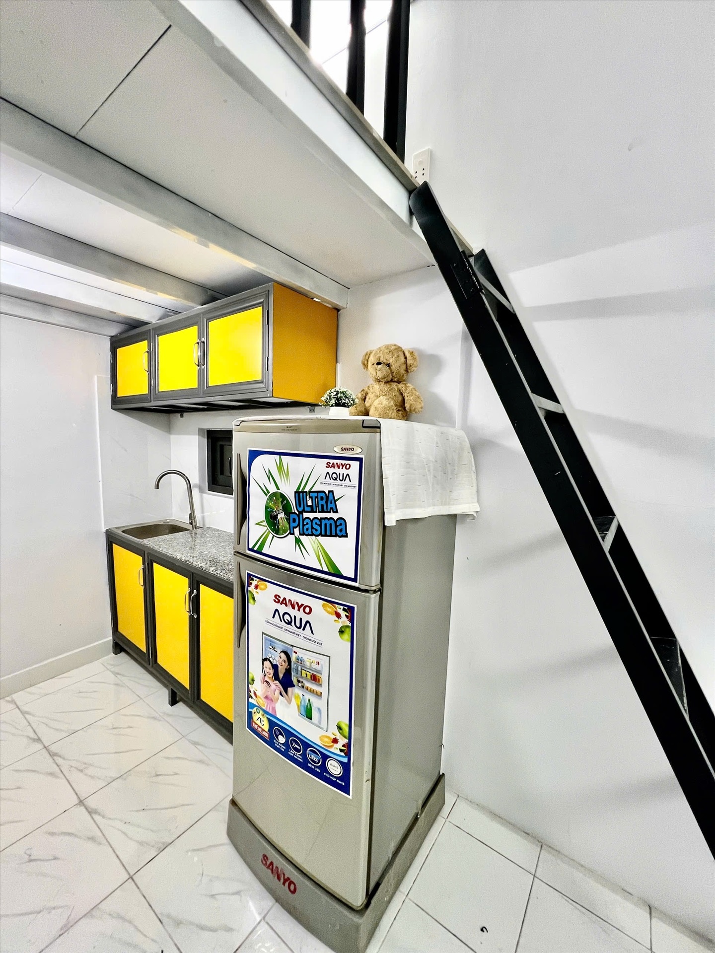 Phòng trọ CN House Nguyễn Gia Trí - Bình Thạnh - Phòng (*)