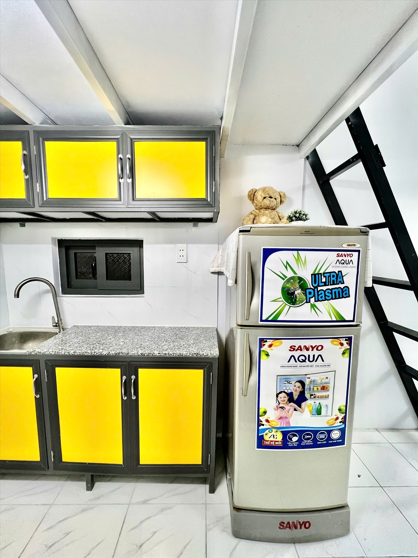 Phòng trọ Duplex 20m2 tại CN House Nguyễn Gia Trí - Bình Thạnh - Phòng bếp