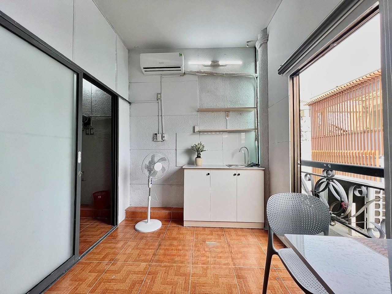 Phòng trọ AT Home Phan Xích Long - Phú Nhuận - Phòng (*)