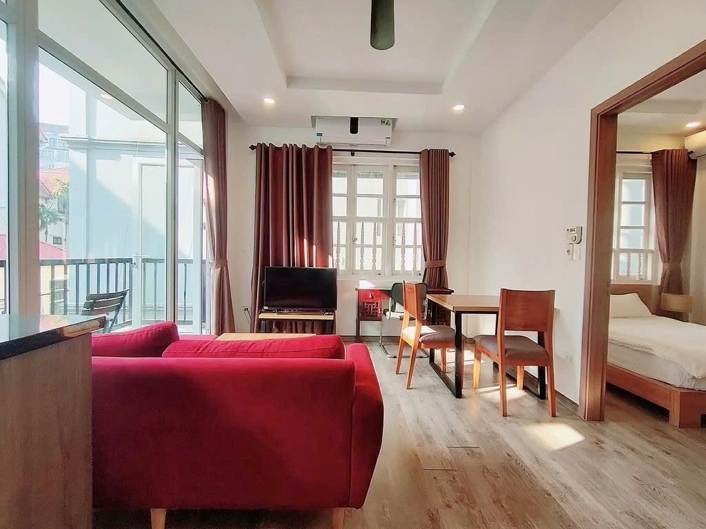Phòng trọ 1 Phòng ngủ 40m2 tại PTC House 7 Tô Ngọc Vân - Tây Hồ  - Phòng khách