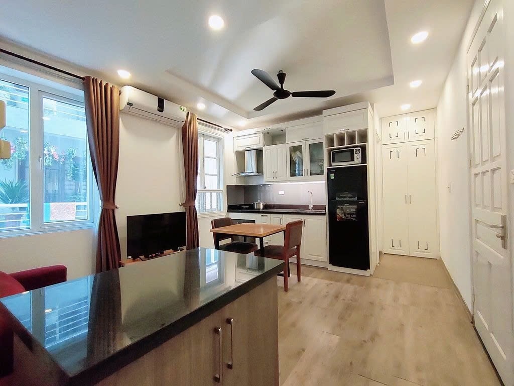 Phòng trọ 2 Phòng ngủ 70m2 tại PTC House 6 Đặng Thai Mai - Tây Hồ  - Phòng bếp