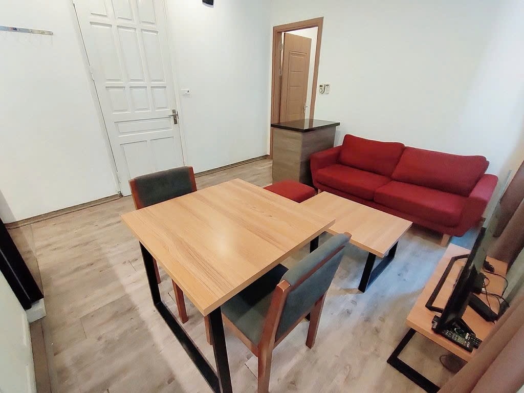 Phòng trọ 2 Phòng ngủ 70m2 tại PTC House 6 Đặng Thai Mai - Tây Hồ  - Phòng khách