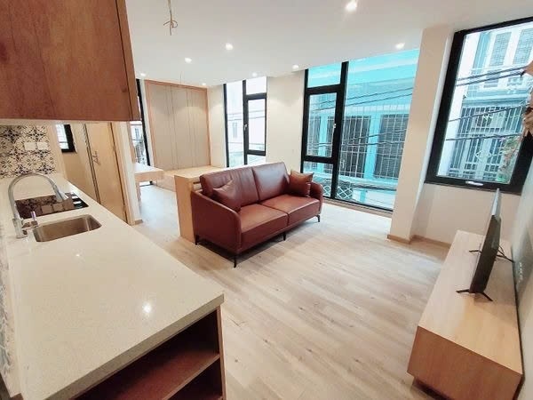 Phòng trọ Studio 40m2 tại PTC House 2 Võng Thị - Tây Hồ  - Phòng khách