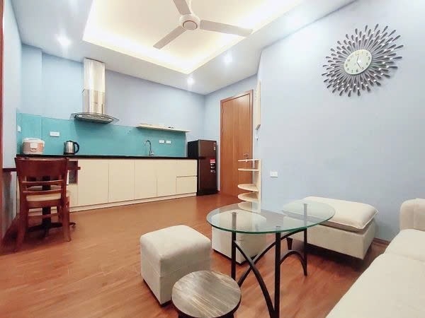 Phòng trọ 1 Phòng ngủ 45m2 tại PTC House 6 Tô Ngọc Vân - Tây Hồ - Phòng khách