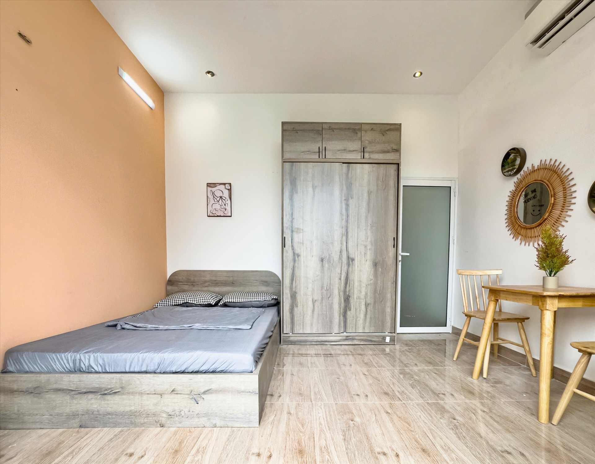 Phòng trọ H Home Số 5 Cư Xá Chu Văn An - Bình Thạnh - Phòng (*)