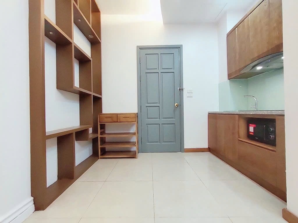 Phòng trọ Studio 30m2 tại PTC House 4 Nghi Tàm - Tây Hồ  - Phòng khách