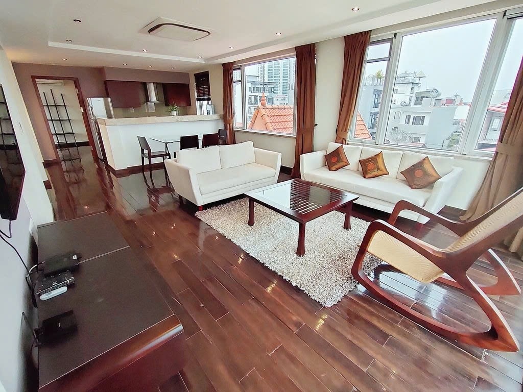 Phòng trọ 1 Phòng ngủ 250m2 tại PTC House 1 Quảng An - Tây Hồ  - Phòng khách