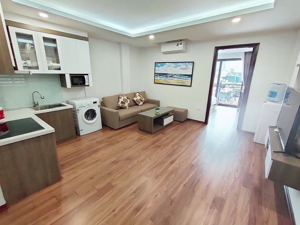 Phòng trọ 1 Phòng ngủ 40m2 tại PTC House 2 Đào Tấn - Ba Đình  - Phòng khách