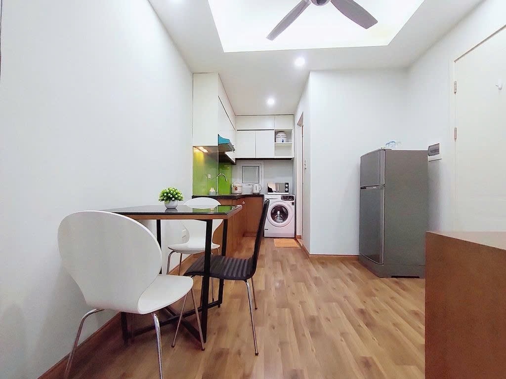 Phòng trọ 1 Phòng ngủ 35m2 tại PTC House 4 Kim Mã Thượng - Ba Đình - Phòng khách