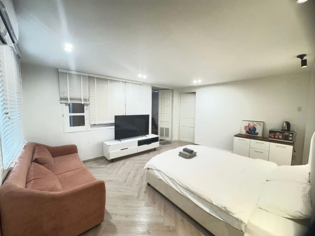 Phòng trọ 1 Phòng ngủ 60m2 tại PTC House Dương Văn An - Quận 2 - Phòng ngủ