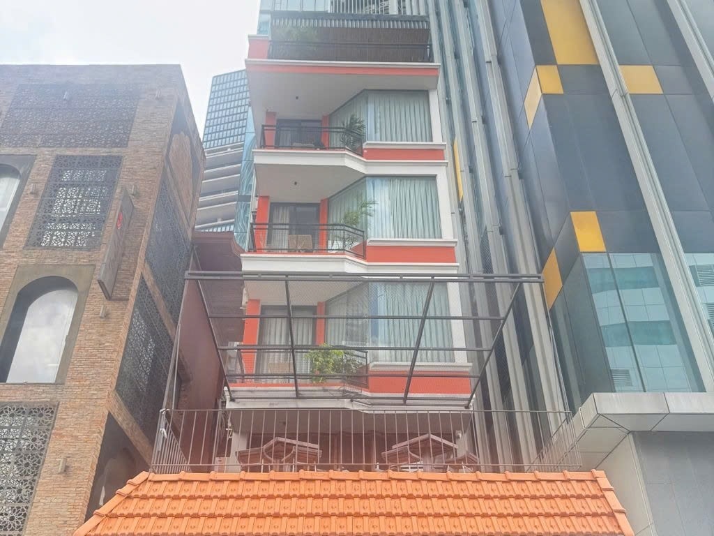 Phòng trọ PTC House Ngô Văn Năm - Quận 1 - Toàn cảnh tòa nhà (*)