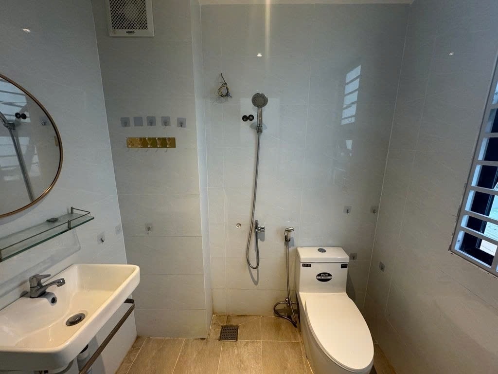 Phòng trọ Duplex 18m2 tại PTC House Nguyễn Duy Cung - Gò Vấp - Phòng tắm