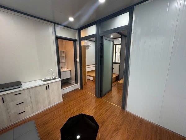 Phòng trọ 1 Phòng ngủ 35m2 tại PTC House 12 Nguyễn Trãi - Quận 1 - Phòng khách