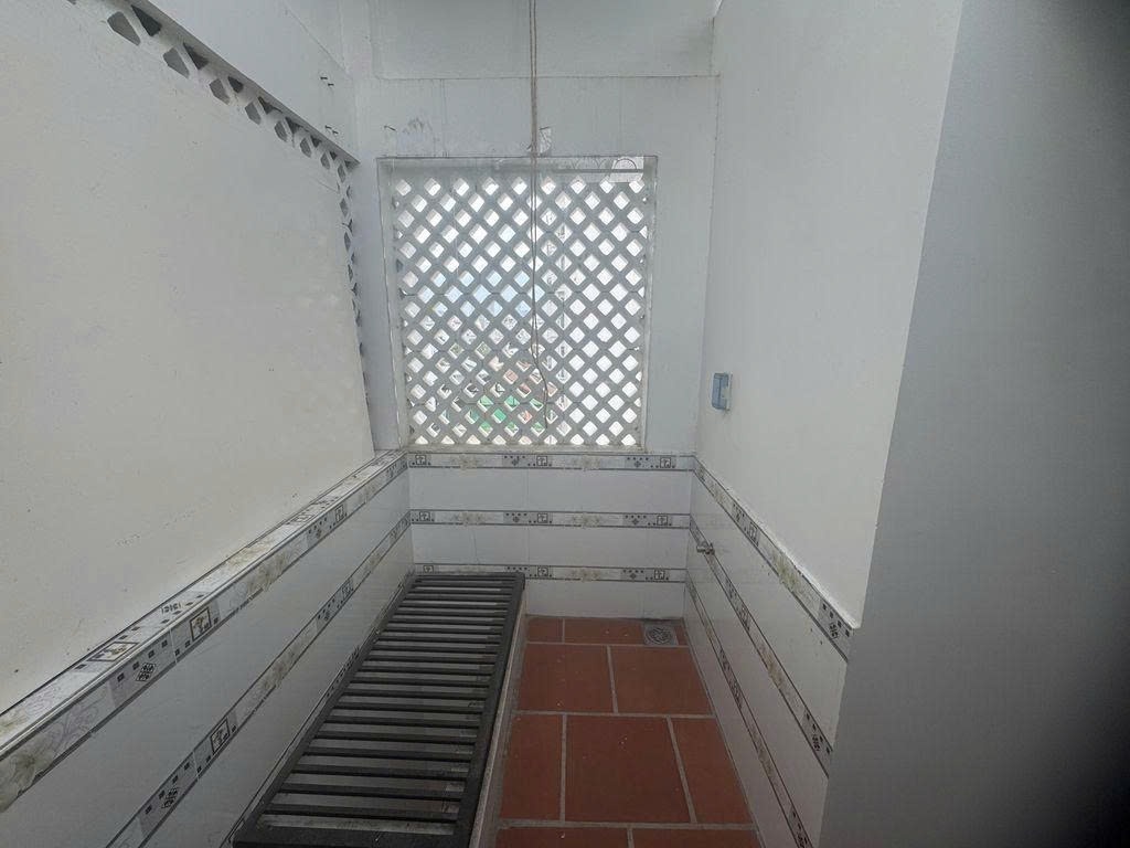 Phòng trọ Studio 30m2 tại PTC House 2 Đường số 79 - Quận 7 - Ban công