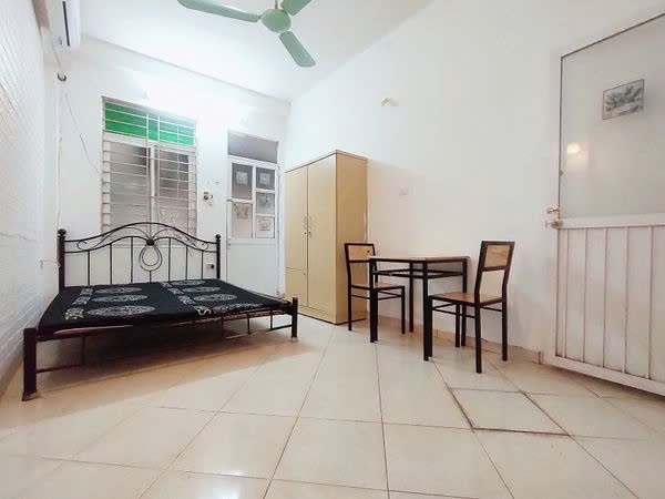 Phòng trọ PTC House Đê La Thành - Đống Đa - Phòng (*)