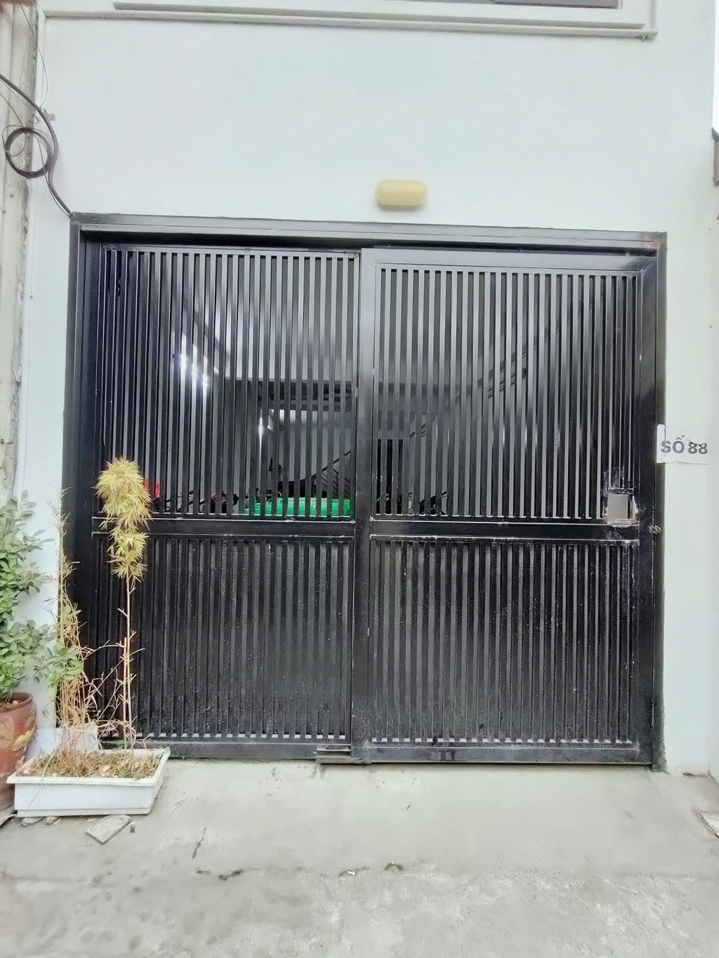 Phòng trọ PTC House Trương Định - Hai Bà Trưng - Toàn cảnh tòa nhà (*)