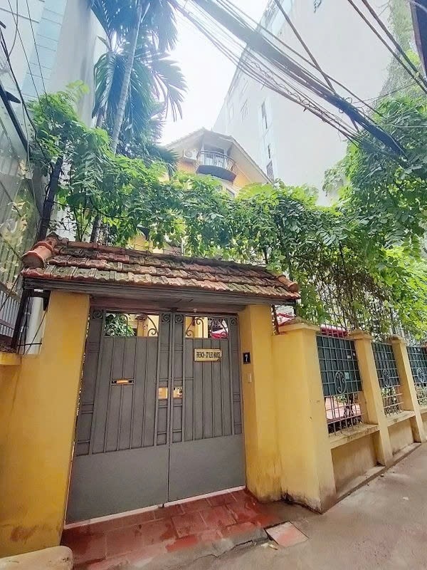 Phòng trọ PTC House Hồ Tùng Mậu - Nam Từ Liêm  - Toàn cảnh tòa nhà (*)