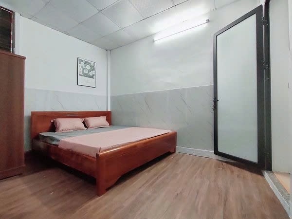 Phòng trọ PTC House Trịnh Công Sơn - Tây Hồ - Phòng (*)