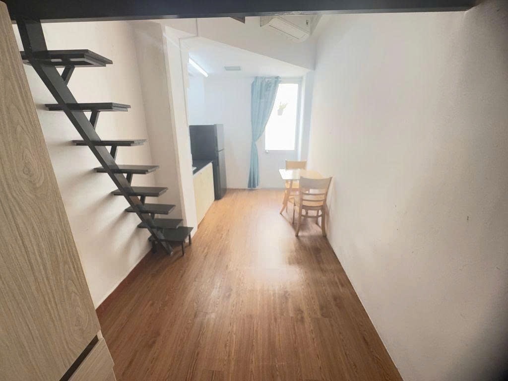 Phòng trọ Duplex 22m2 tại PTC House 10 Nguyễn Thị Minh Khai - Quận 1 - Phòng khách