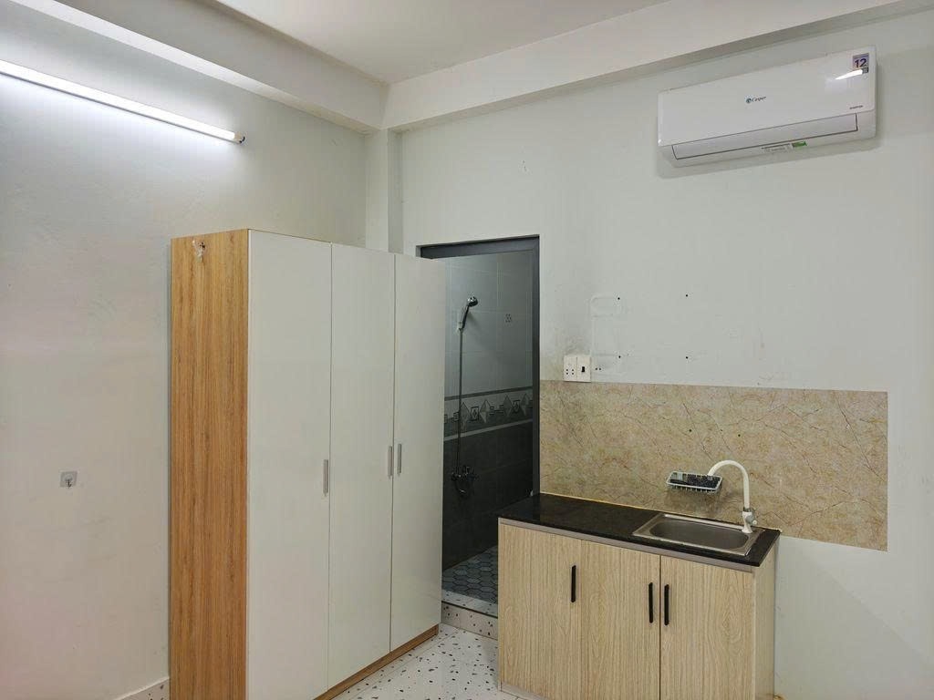 Phòng trọ PTC House 1 Bình Lợi - Bình Thạnh - Phòng (*)