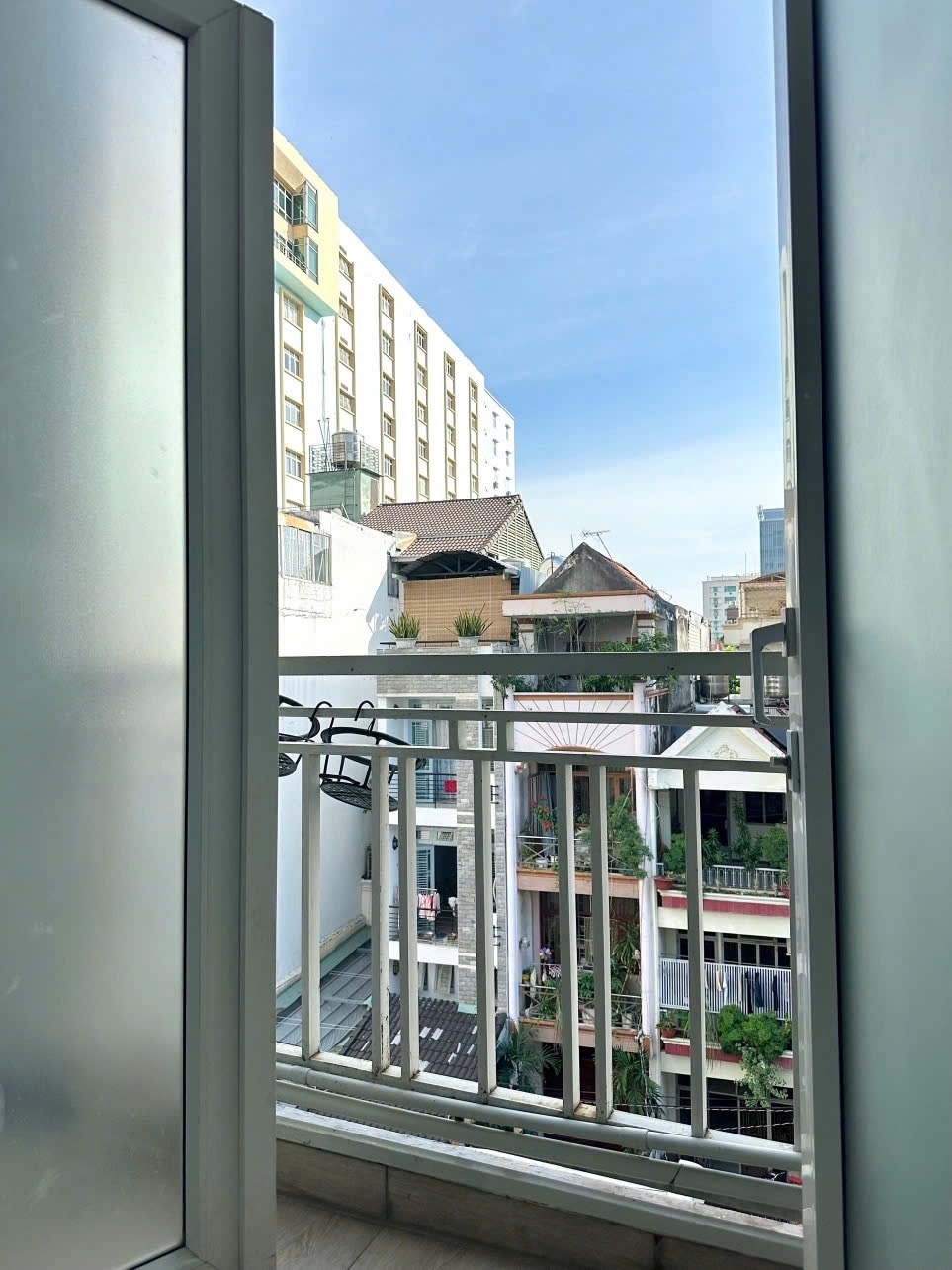 Phòng trọ 1 Phòng ngủ 40m2 tại AT Home Trà Khúc - Tân Bình - Ban công