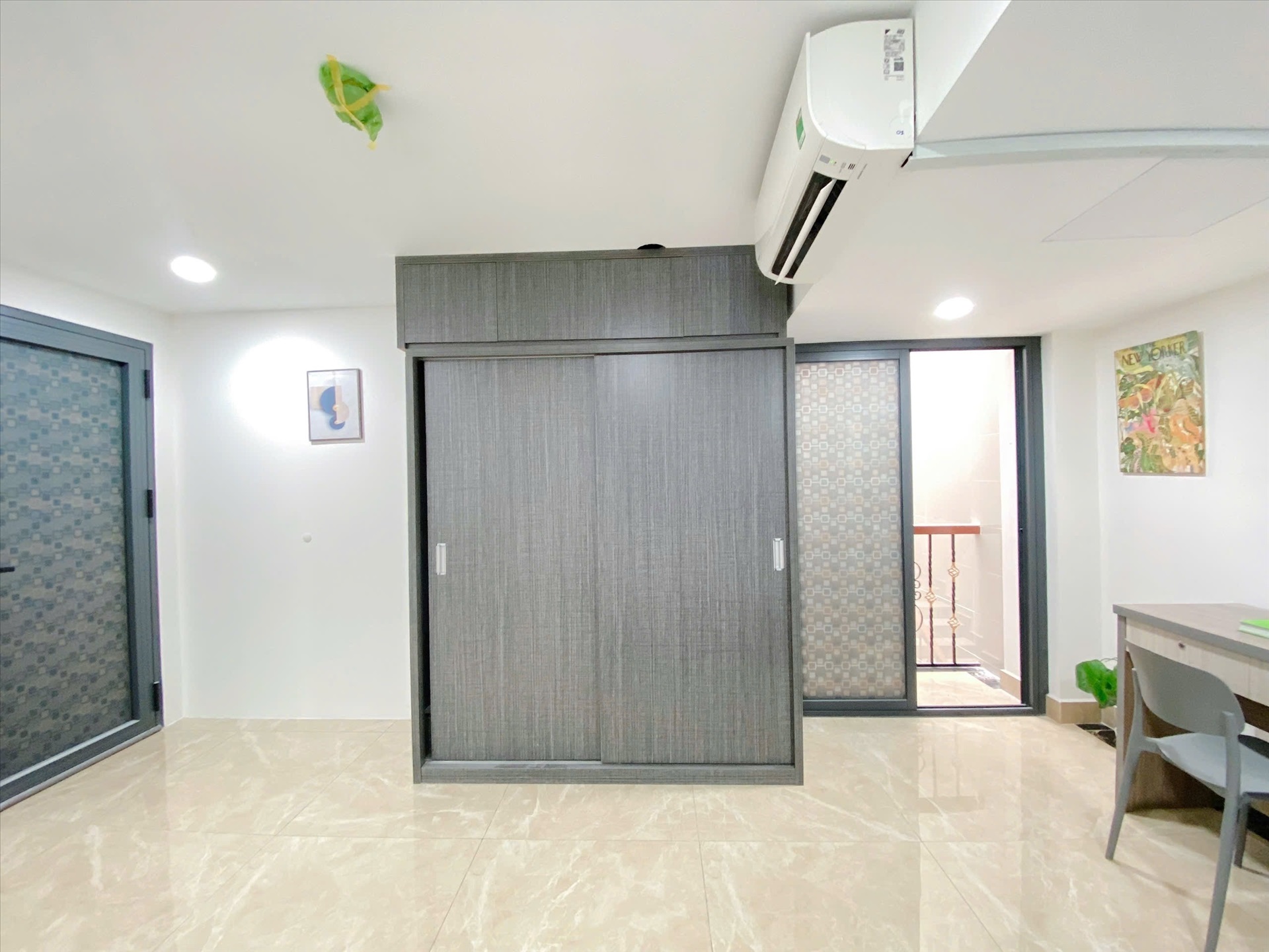 Phòng trọ 1 Phòng ngủ 35m2 tại Yolo House Võ Thành Trang - Tân Bình - Ban công