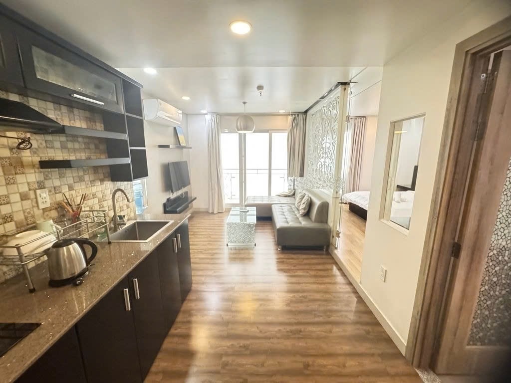 Phòng trọ 1 Phòng ngủ 60m2 tại PTC House 1 Hoàng Diệu  Phú Nhuận  - Phòng khách