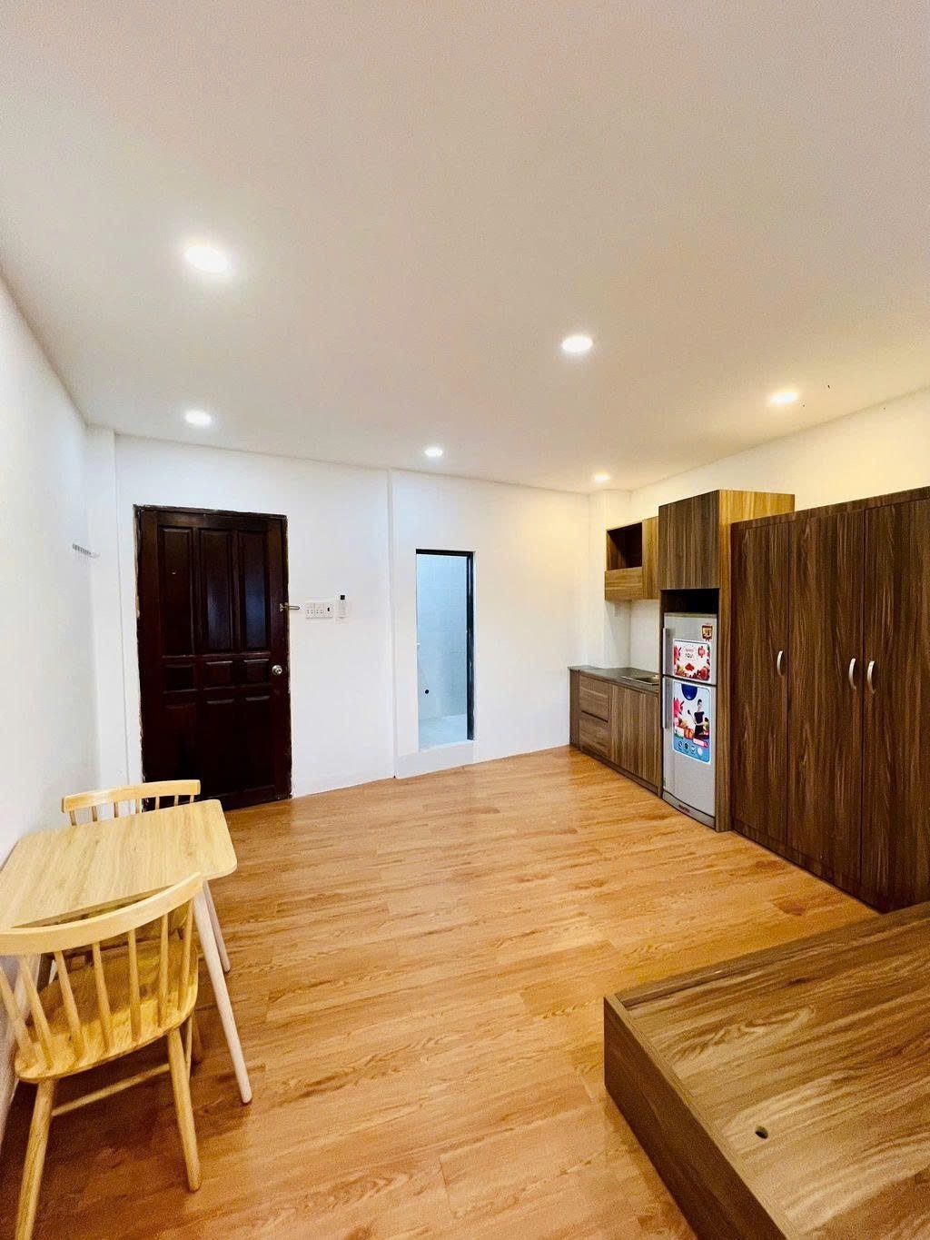 Phòng trọ PTC House Trần Tuấn Khải - Quận 5 - Bể bơi chung