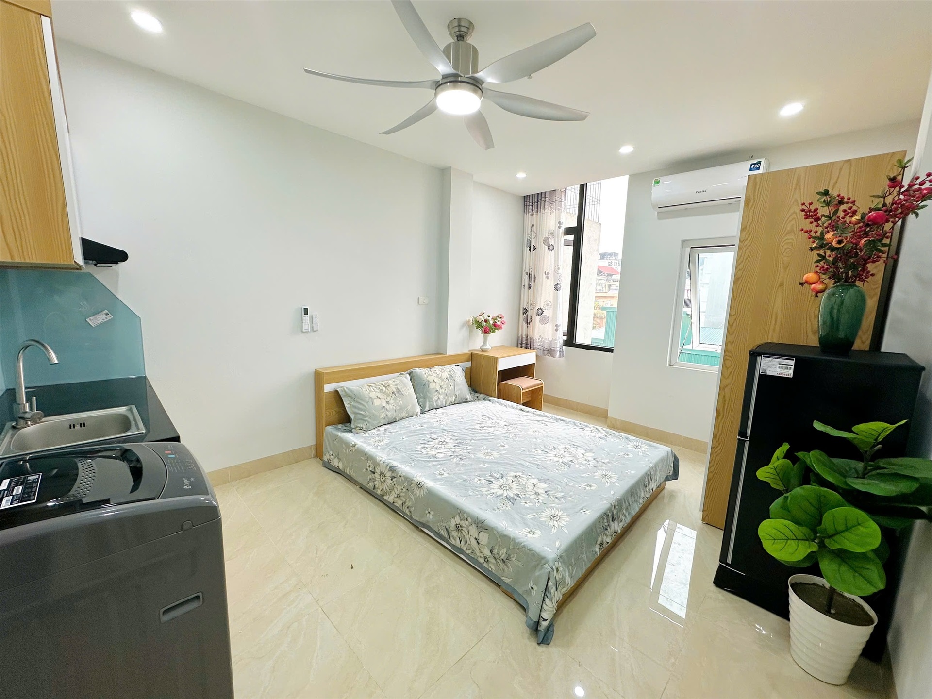 Phòng trọ Studio 30m2 tại TT House Trung Kính - Cầu Giấy - Phòng ngủ