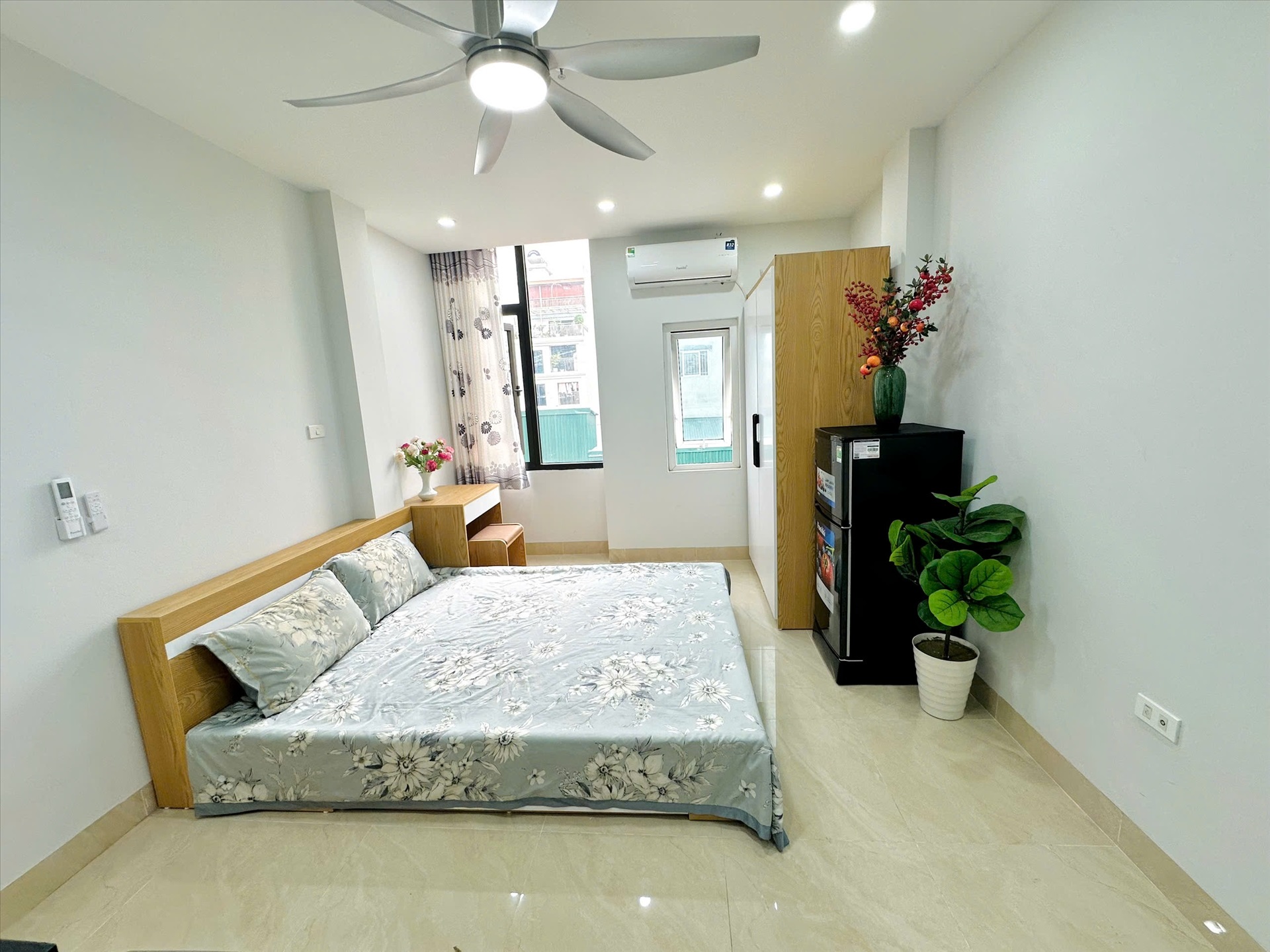 Phòng trọ Studio 30m2 tại TT House Trung Kính - Cầu Giấy - Phòng ngủ