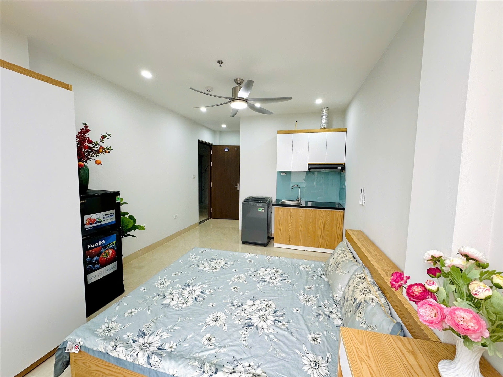 Phòng trọ Studio 30m2 tại TT House Trung Kính - Cầu Giấy - Phòng bếp