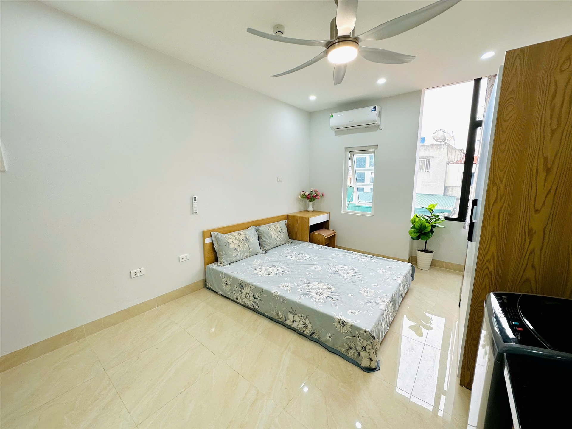 Phòng trọ Studio 30m2 tại TT House Trung Kính - Cầu Giấy - Phòng ngủ
