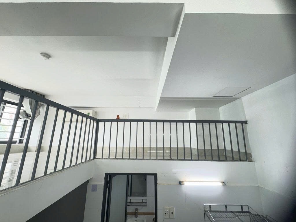 Phòng trọ Duplex 20m2 tại PTC House Phan Huy Ích - Tân Bình - Phòng khách